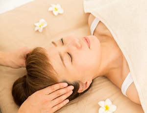 ヘッドマッサージ